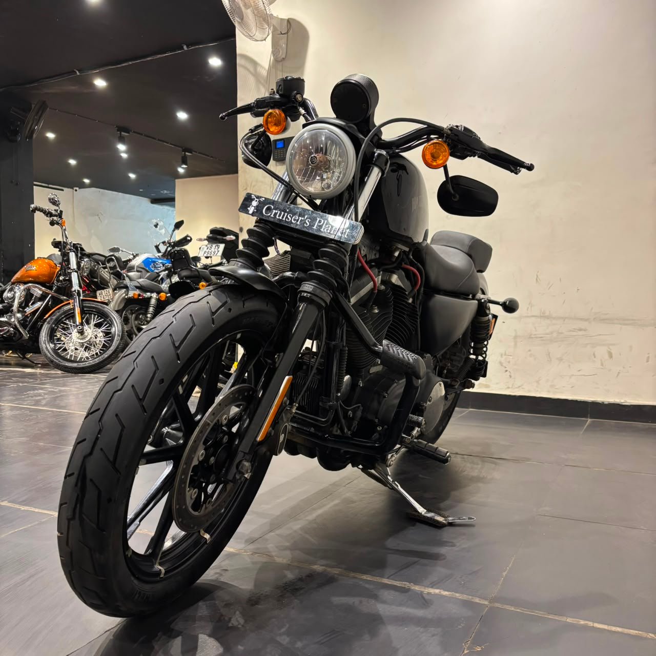 HARLEY DAVIDSON IRON 883 (2018)
