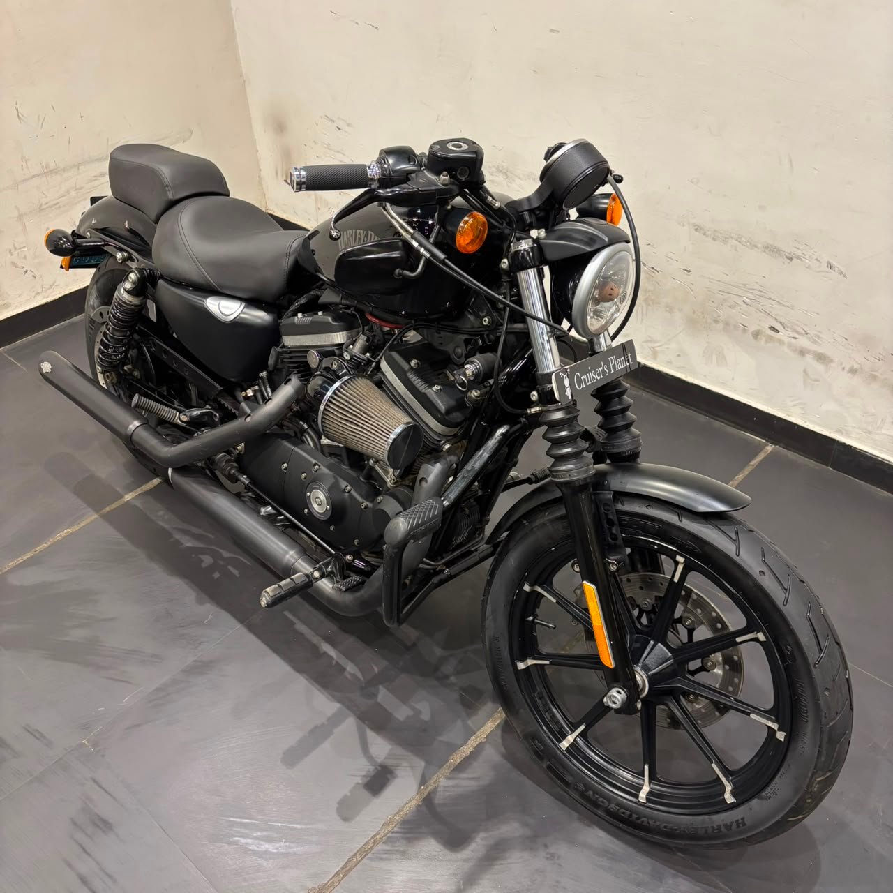 HARLEY DAVIDSON IRON 883 (2018)