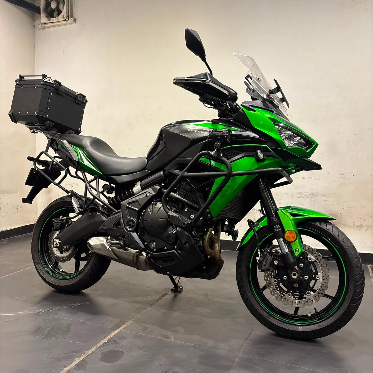 KAWASAKI VERSYS 650