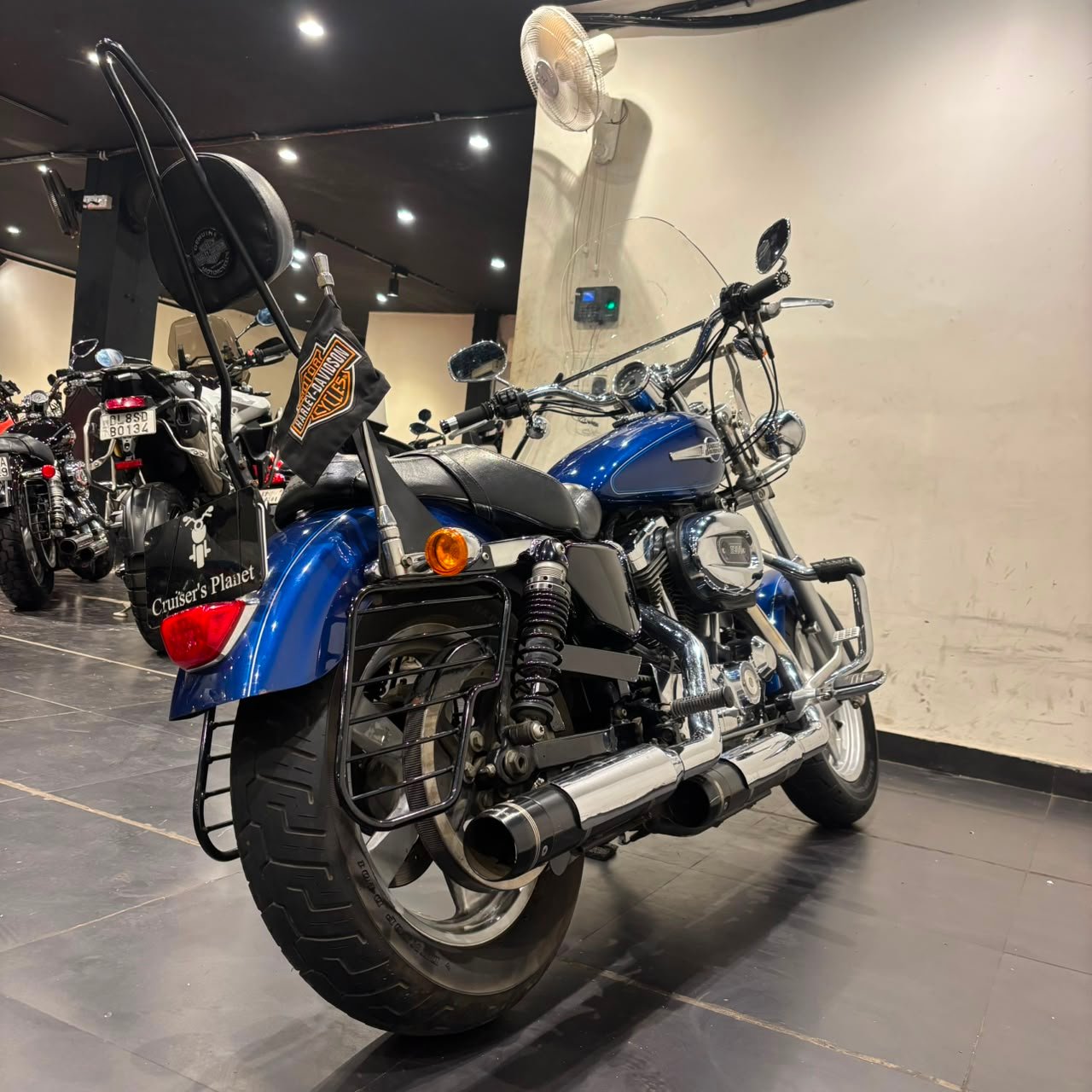 HARLEY DAVIDSON CUSTOM 1200 (2016)