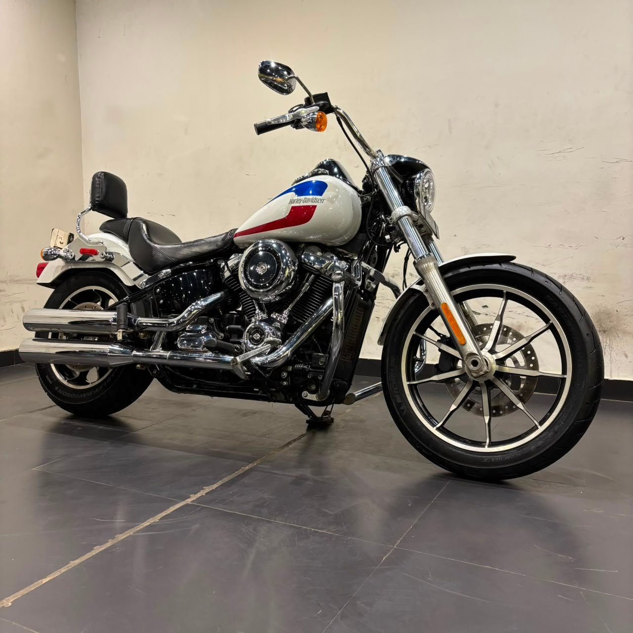 HARLEY DAVIDSON LOW RIDER 107