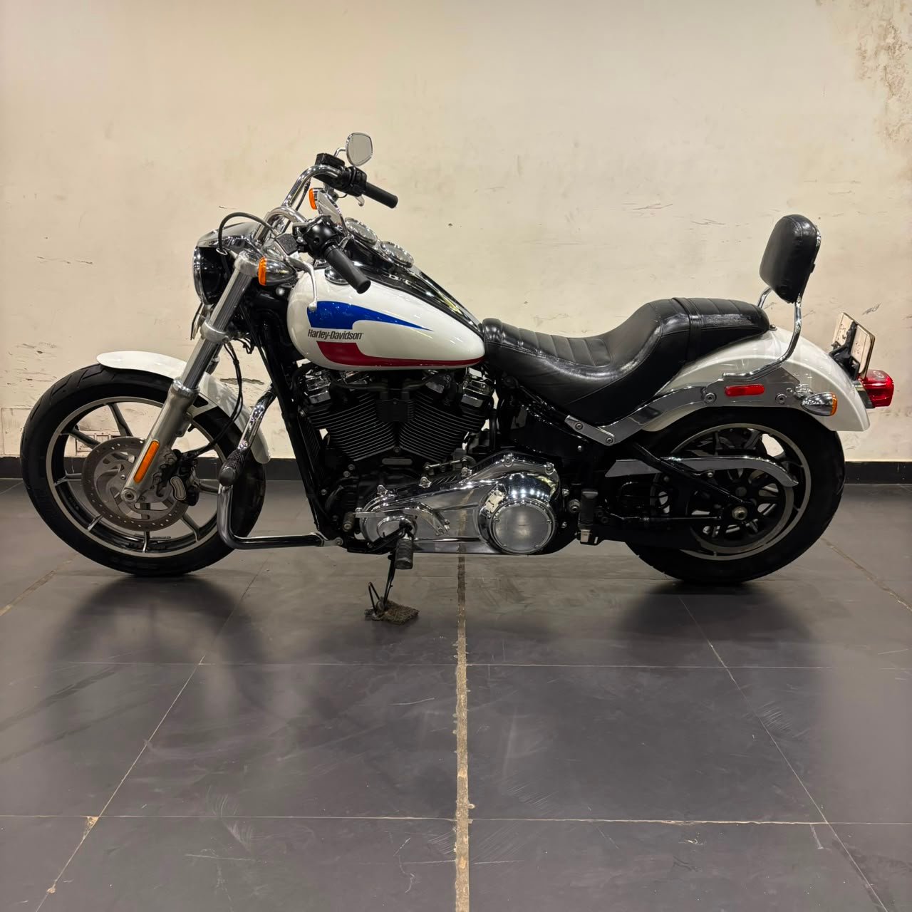 HARLEY DAVIDSON LOW RIDER 107