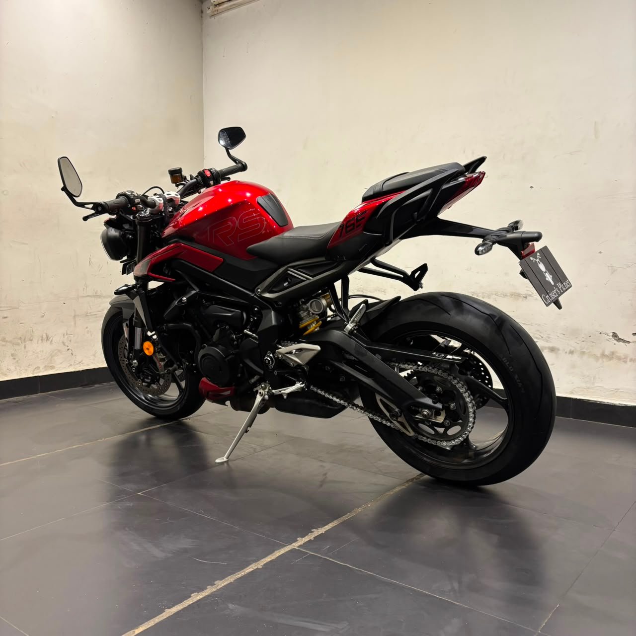 TRIUMPH STREET TRIPLE RS (2023)