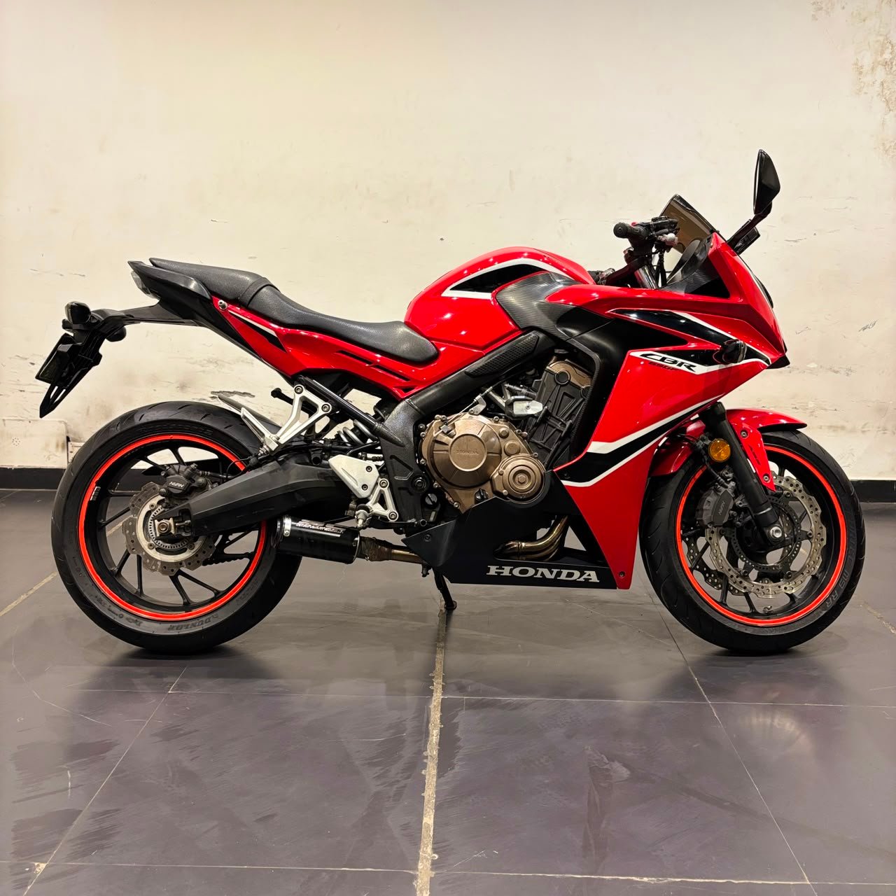 HONDA CBR 650F
