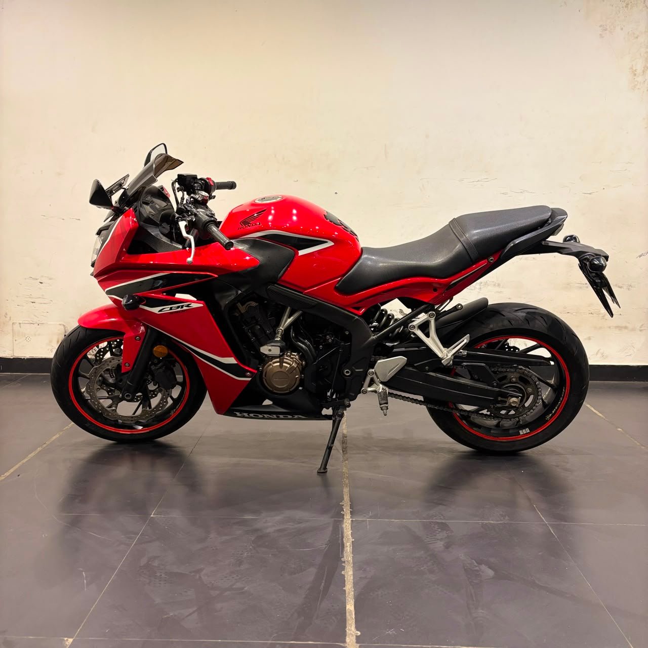 HONDA CBR 650F