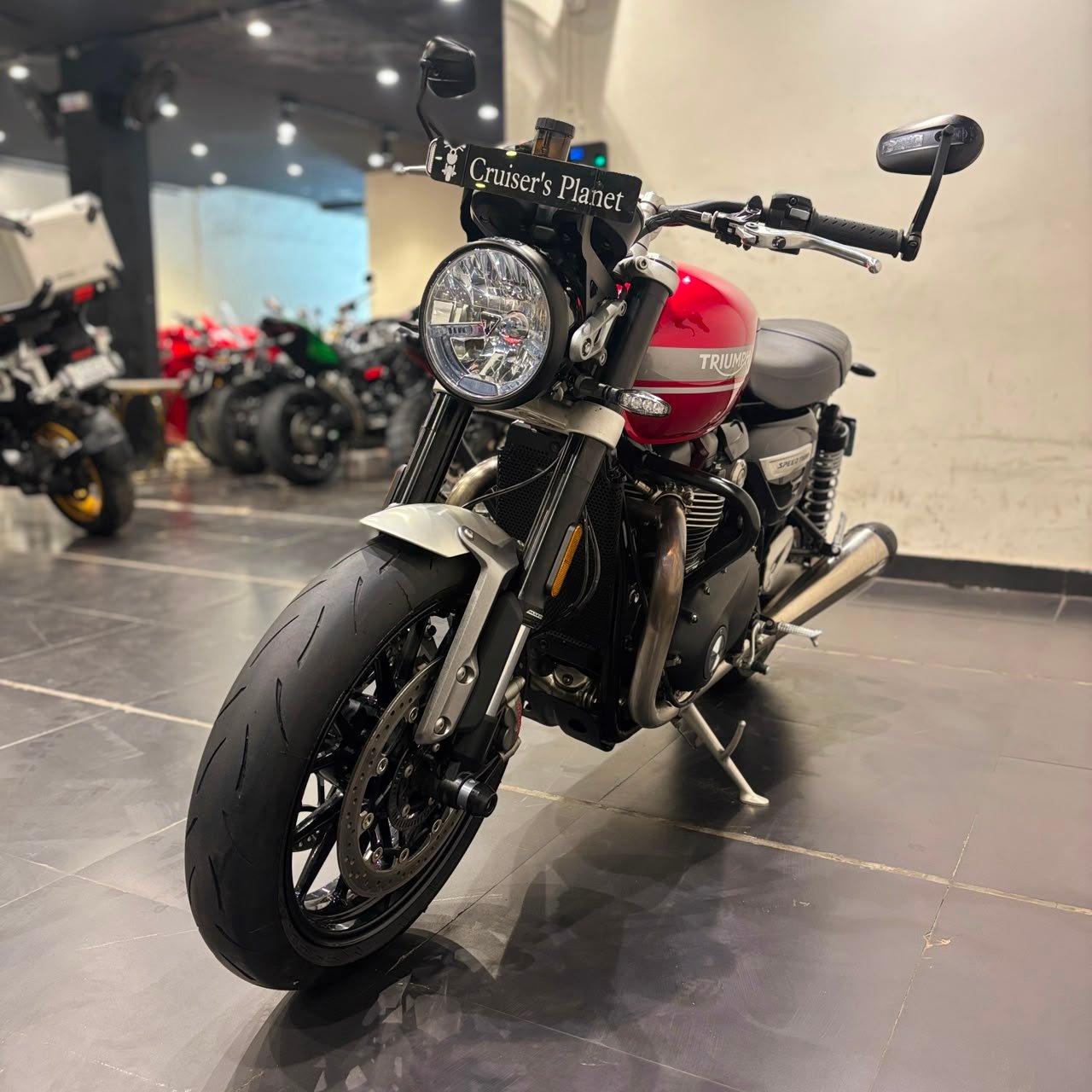 TRIUMPH SPEED TWIN