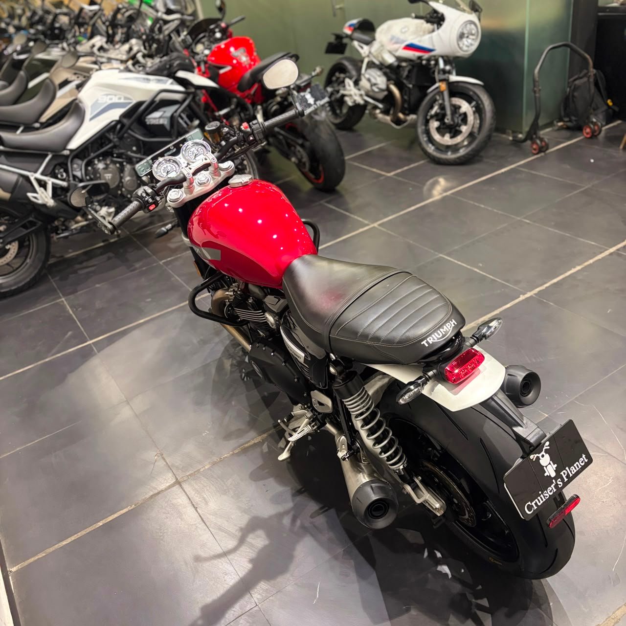TRIUMPH SPEED TWIN