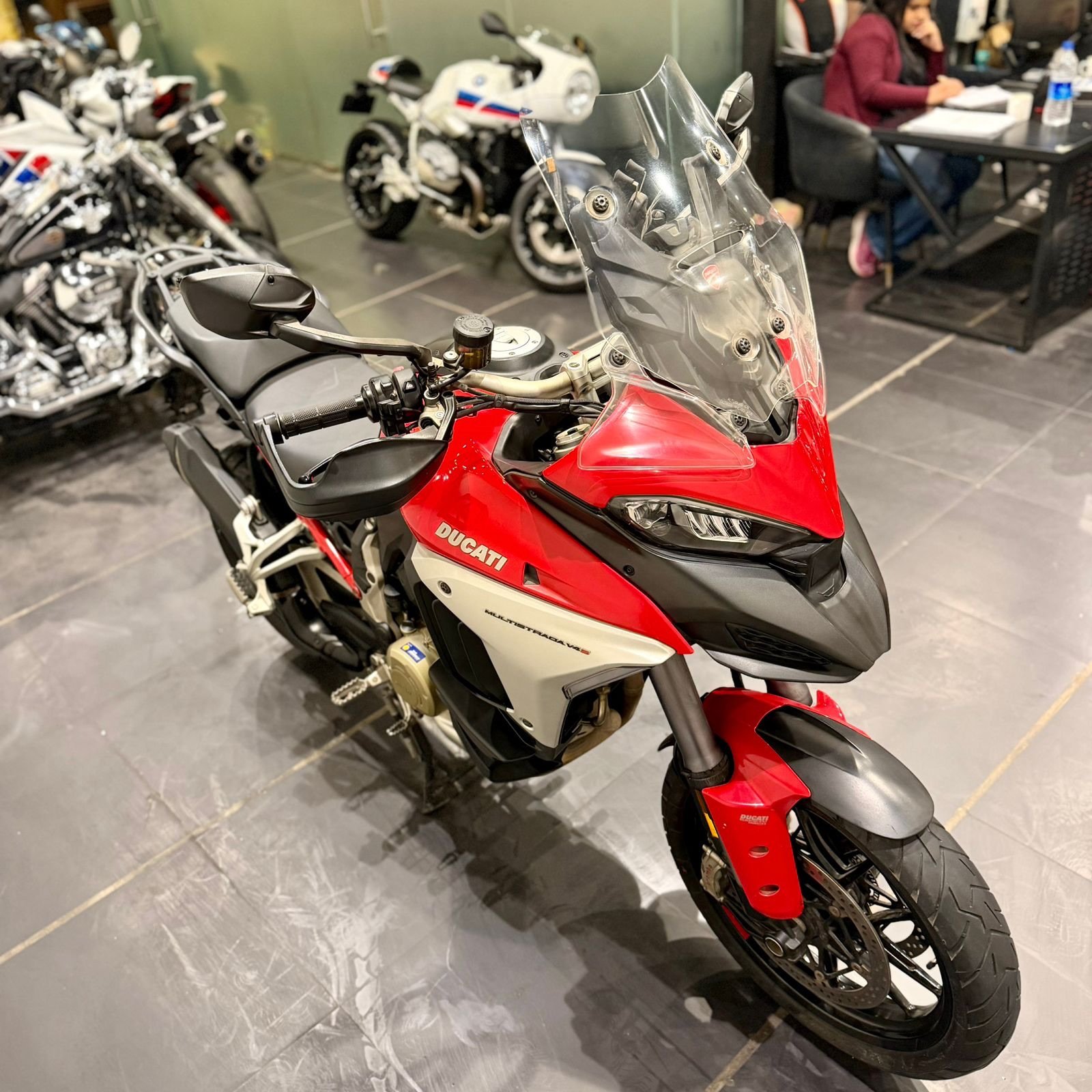 DUCATI MULTISTRADA V4S