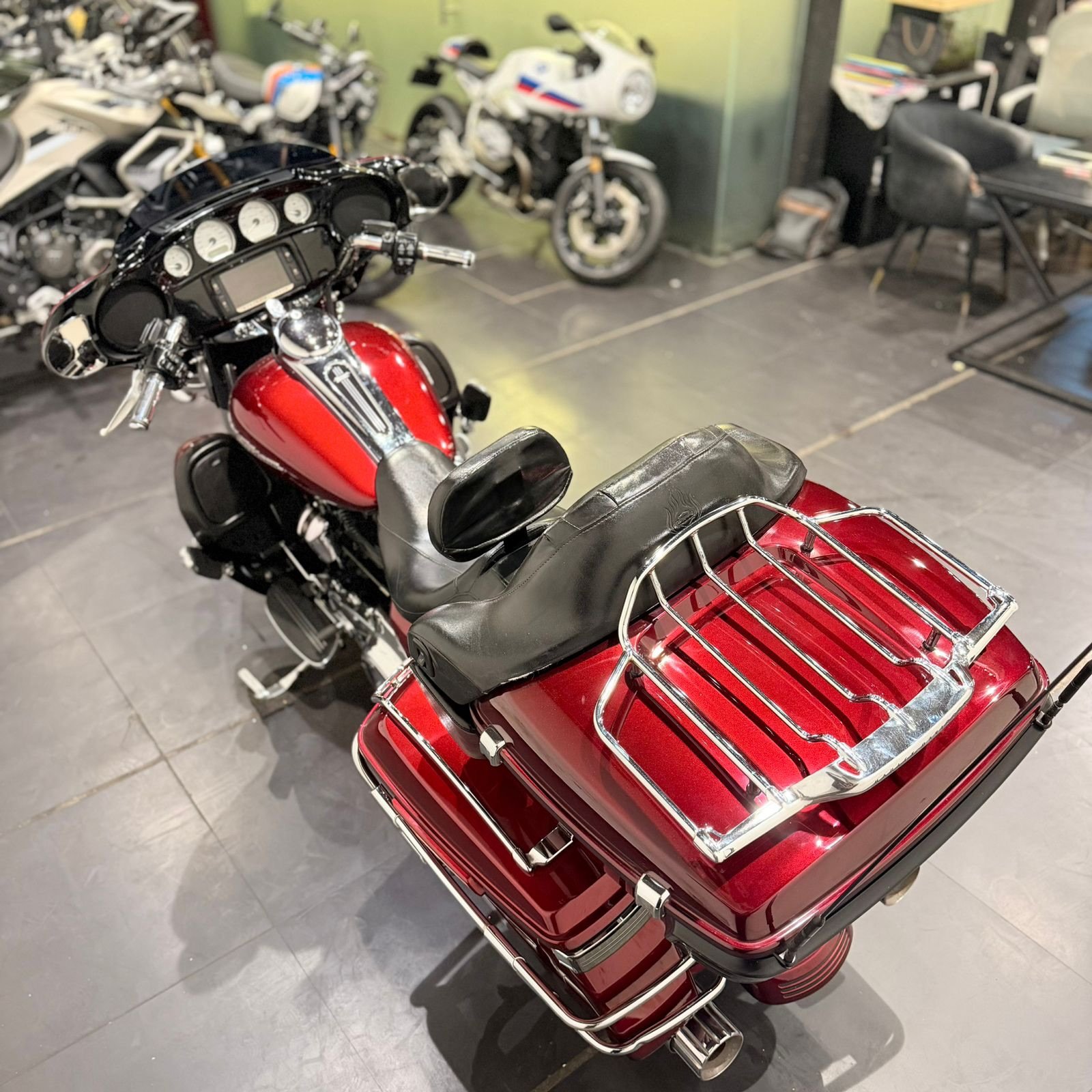 HARLEY DAVIDSON STREET GLIDE 107