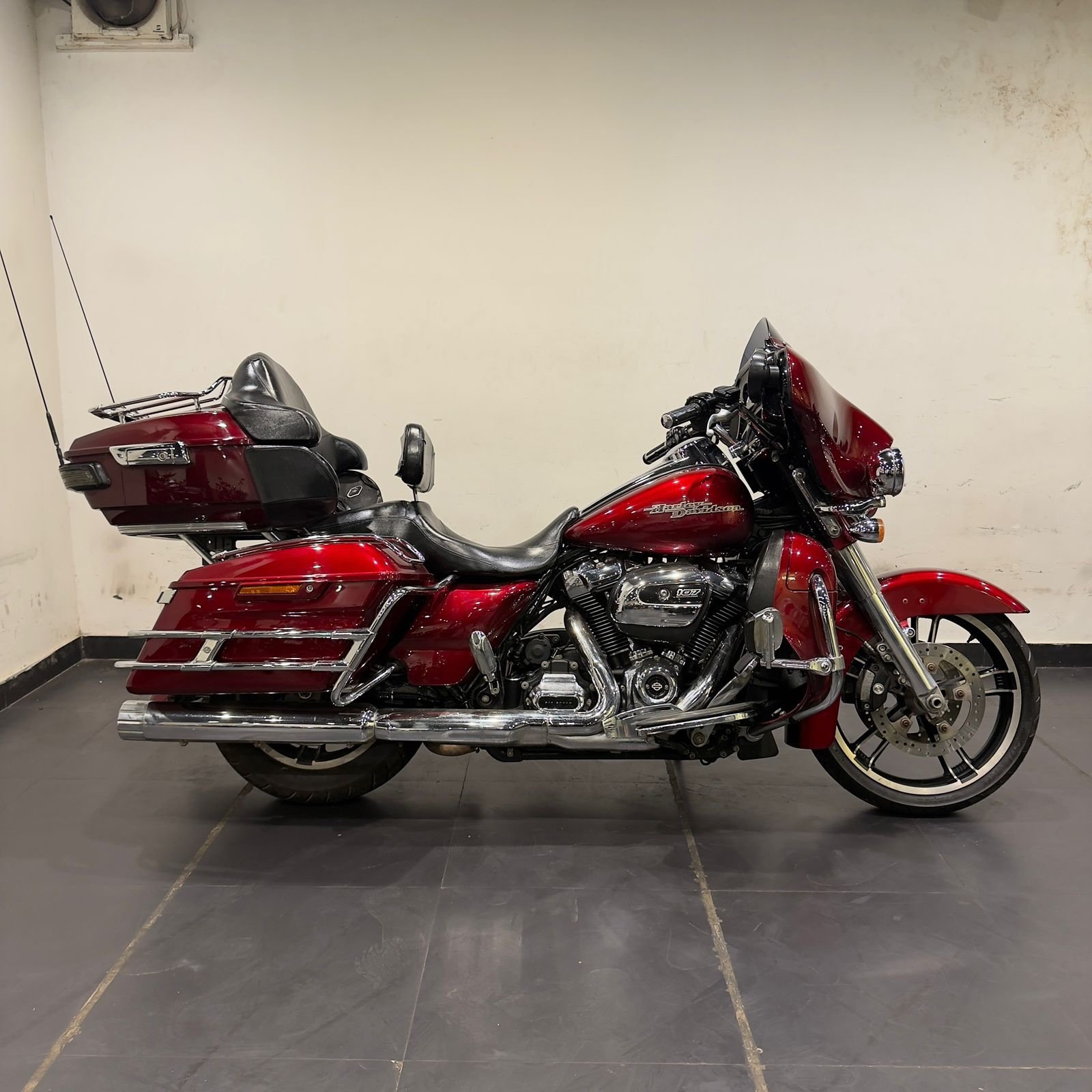HARLEY DAVIDSON STREET GLIDE 107