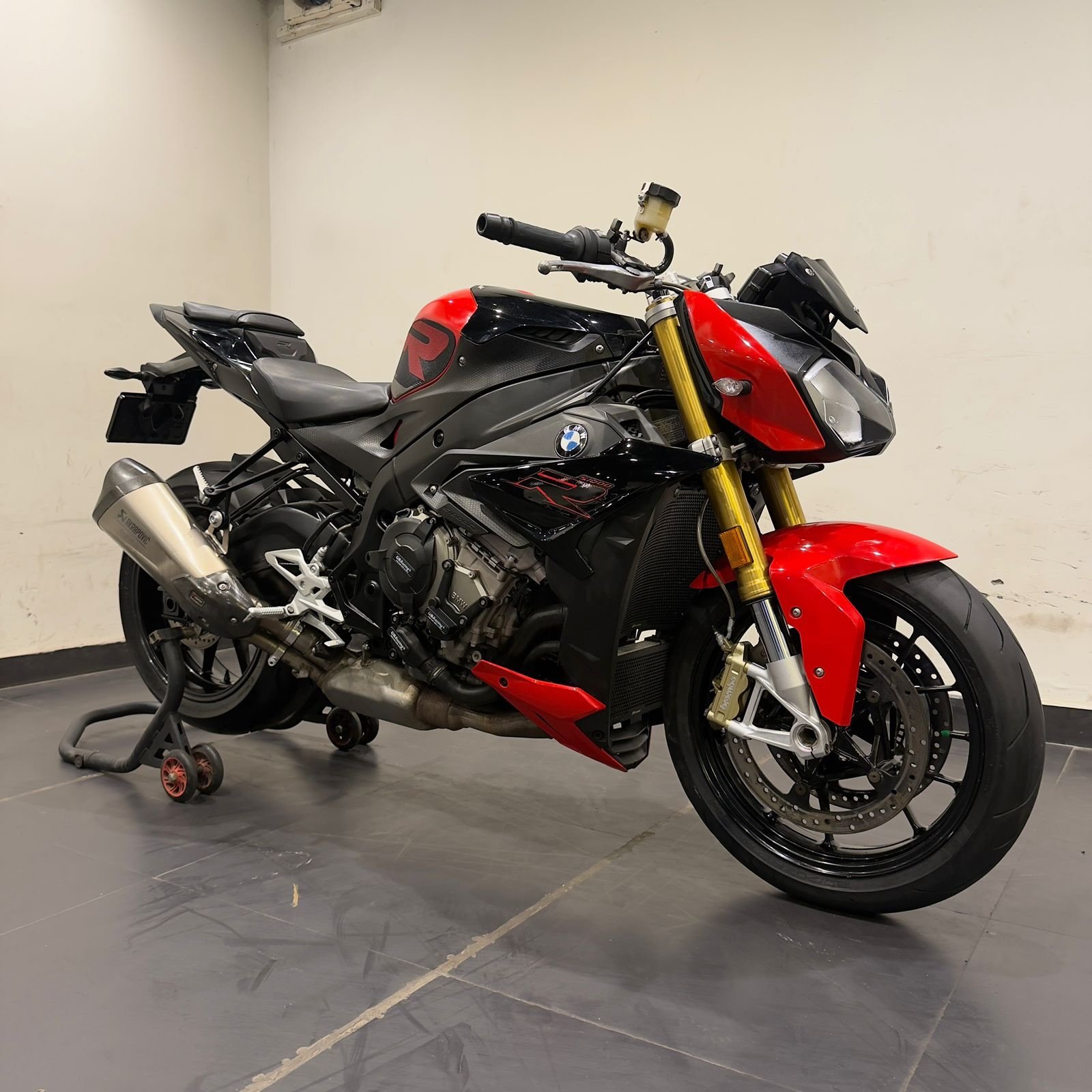 BMW S1000 R
