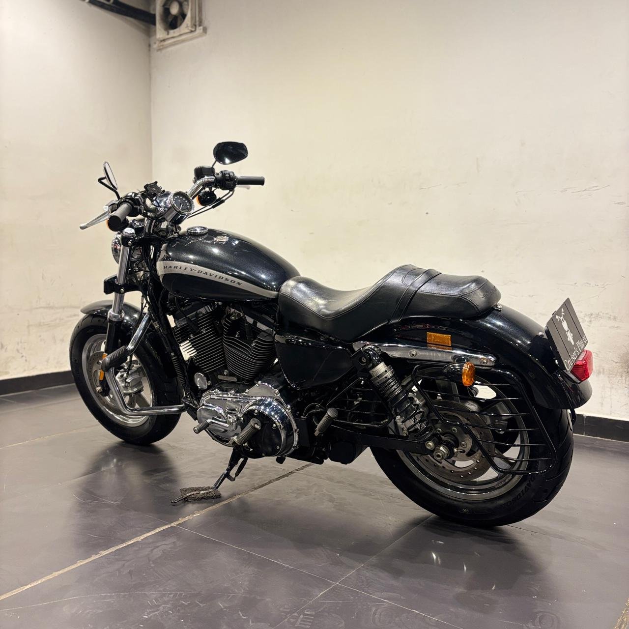 HARLEY DAVIDSON CUSTOM 1200