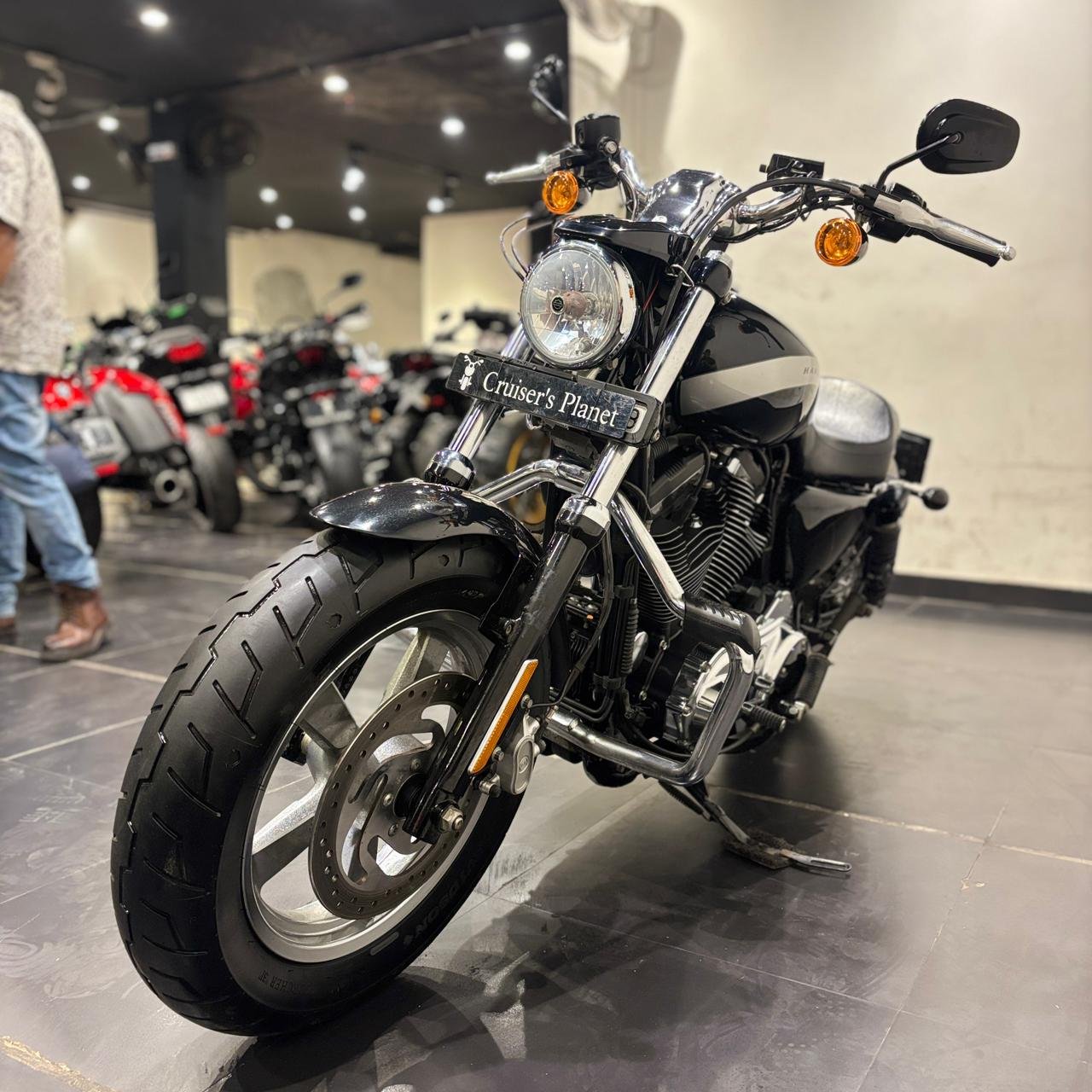 HARLEY DAVIDSON CUSTOM 1200