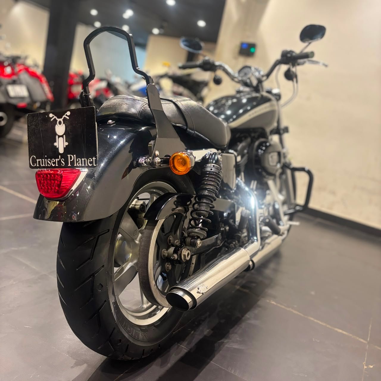 HARLEY DAVIDSON CUSTOM 1200 (2019)