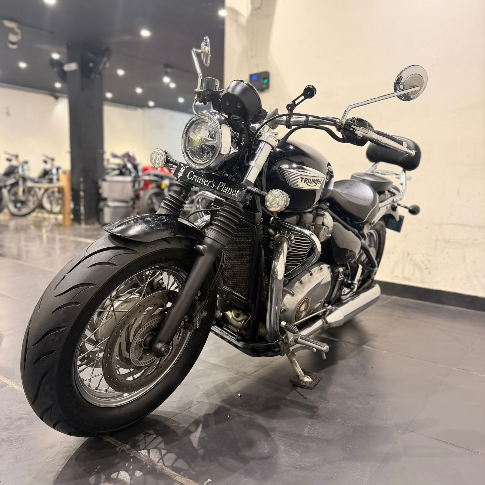 TRIUMPH BONNEVILLE SPEEDMASTER