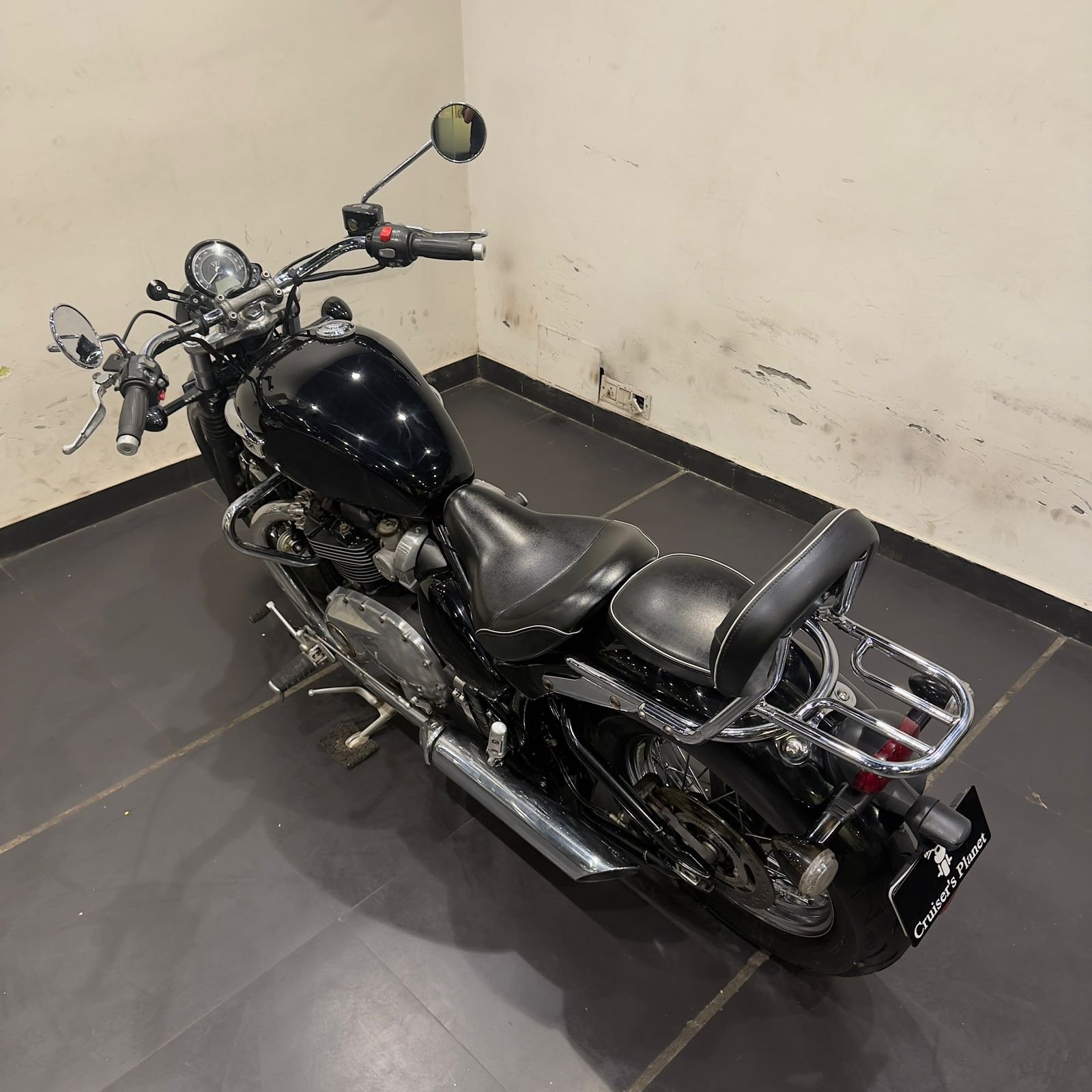 TRIUMPH BONNEVILLE SPEEDMASTER