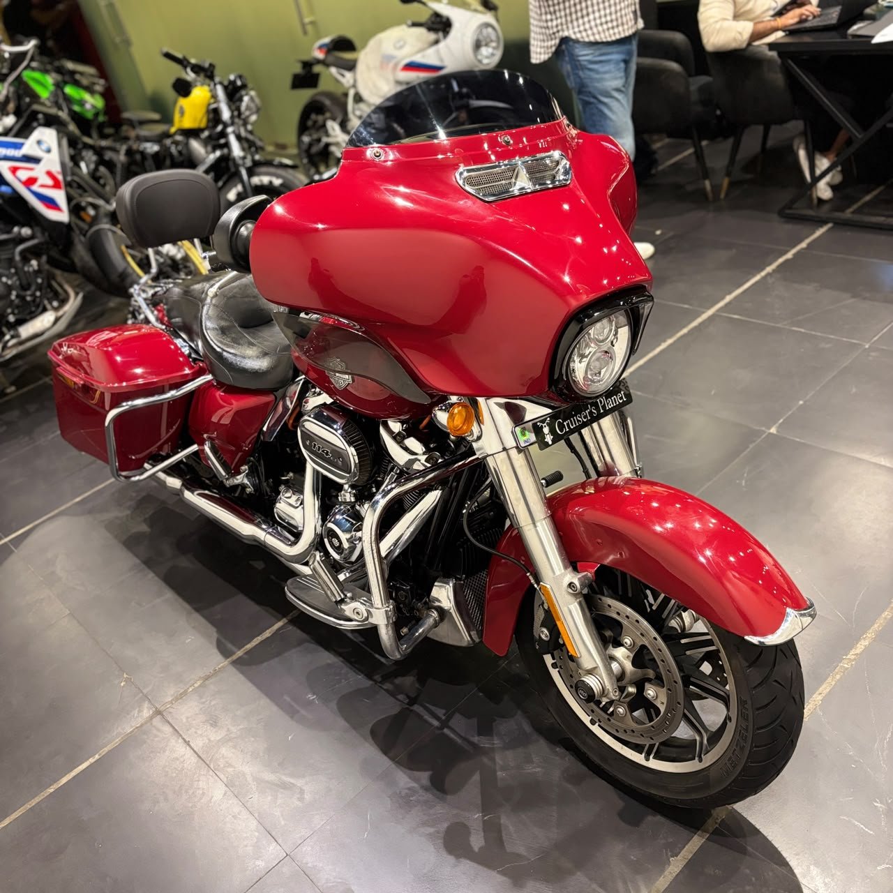 HARLEY DAVIDSON STREET GLIDE 114