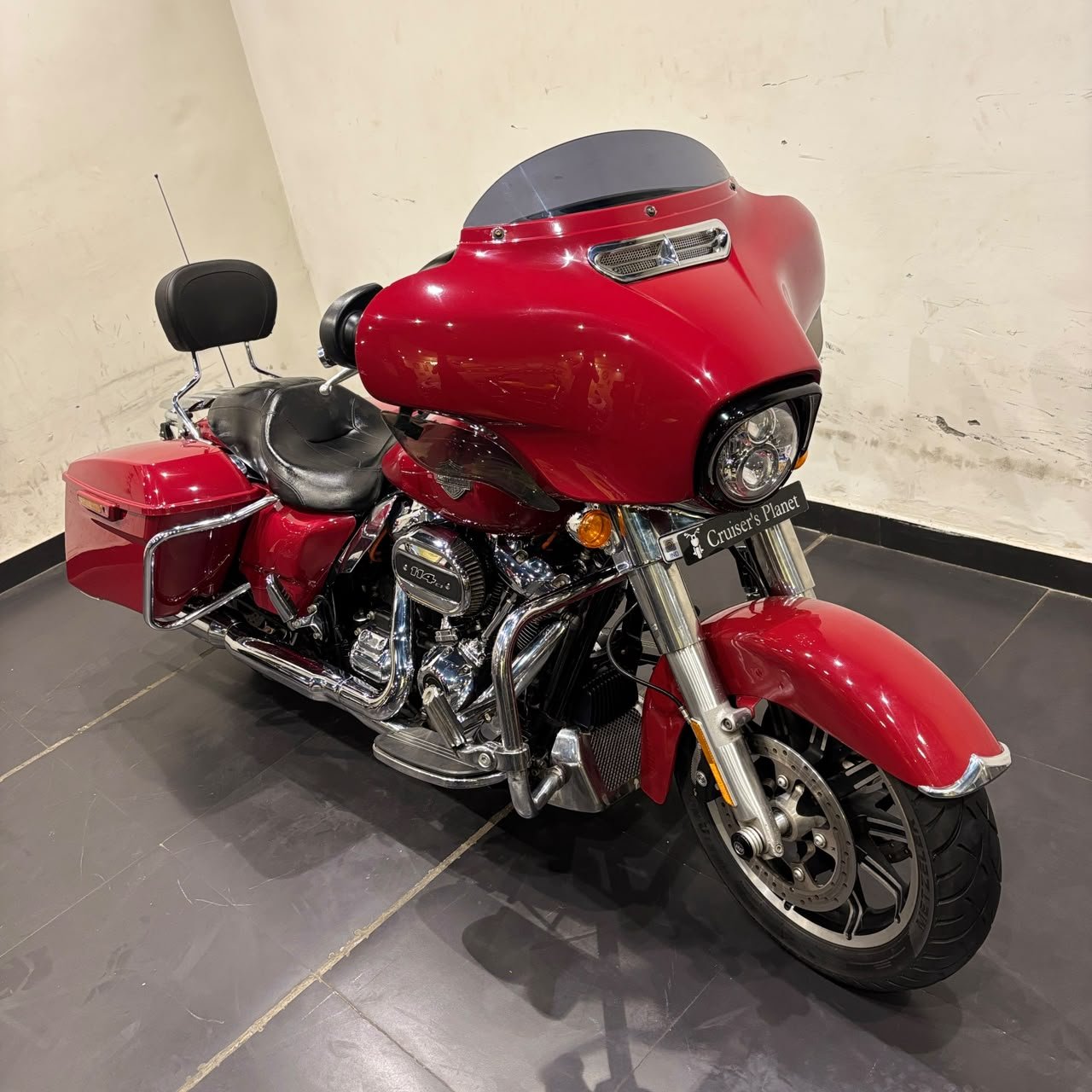 HARLEY DAVIDSON STREET GLIDE 114