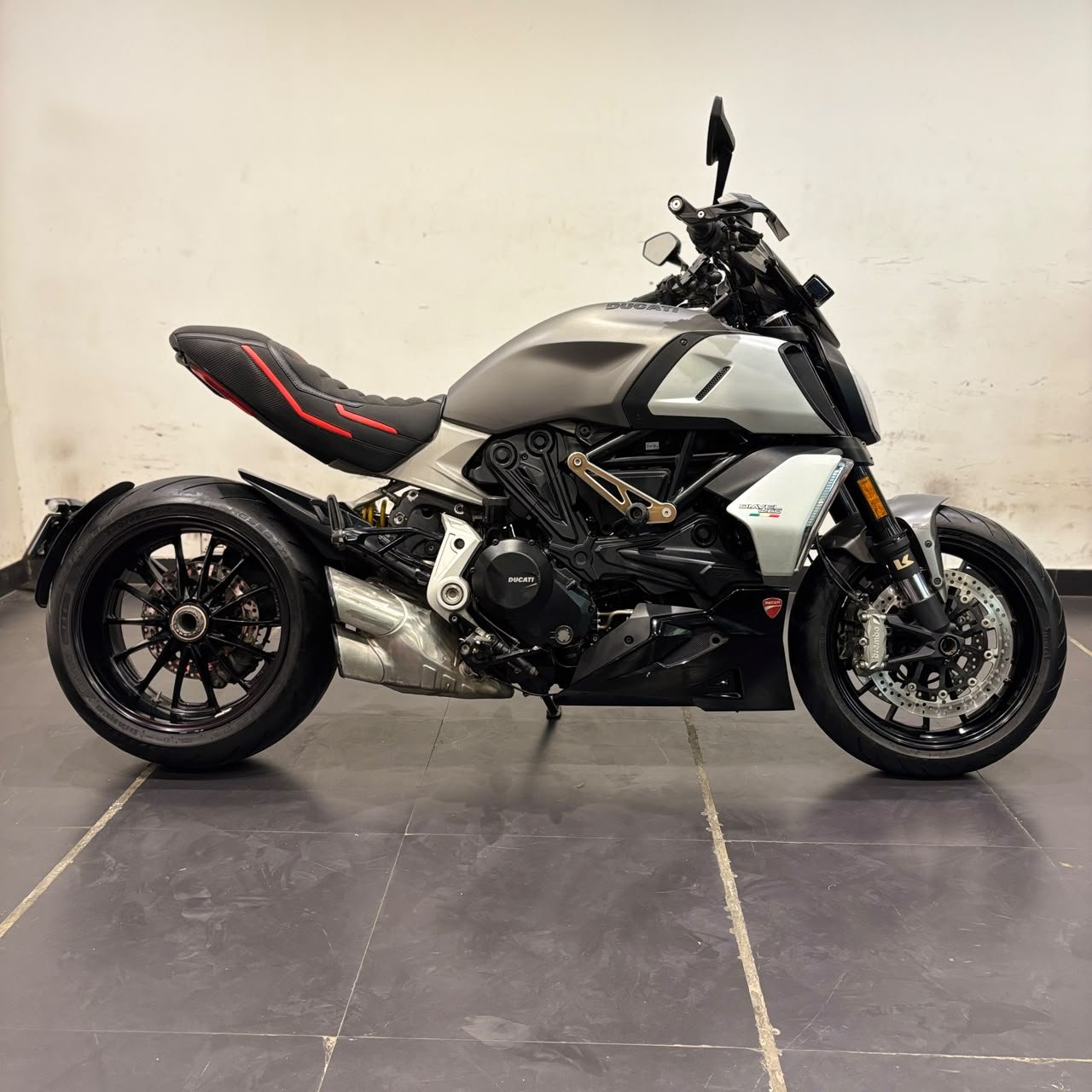 DUCATI DIAVEL 1260