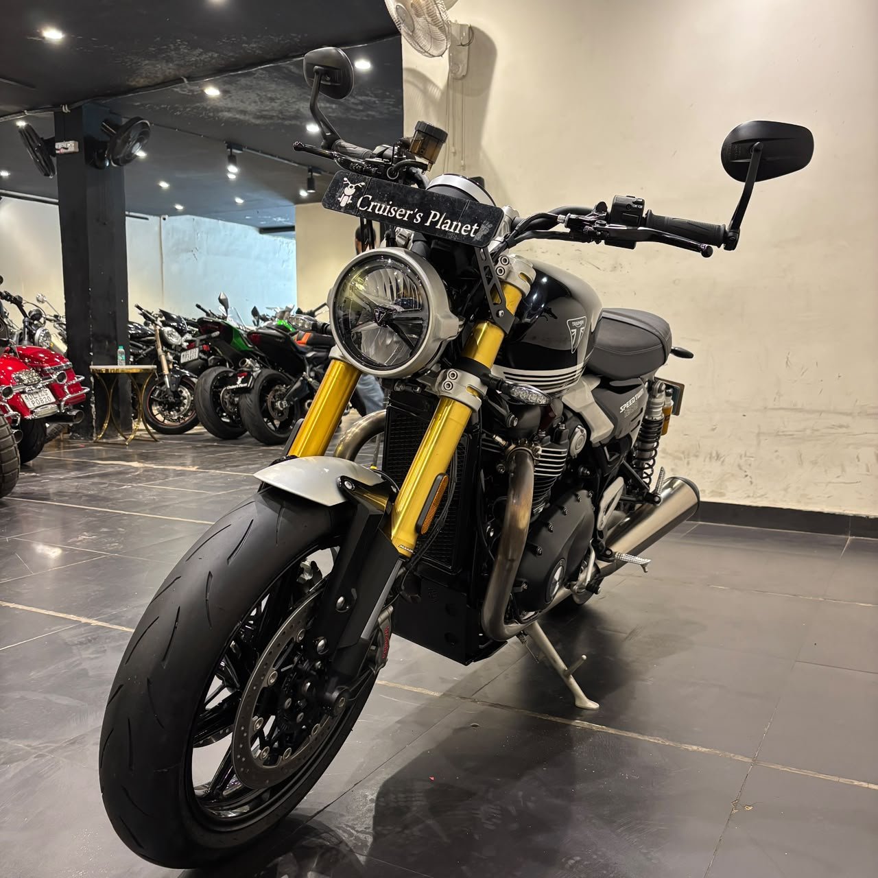 TRIUMPH SPEED TWIN 1200 RS