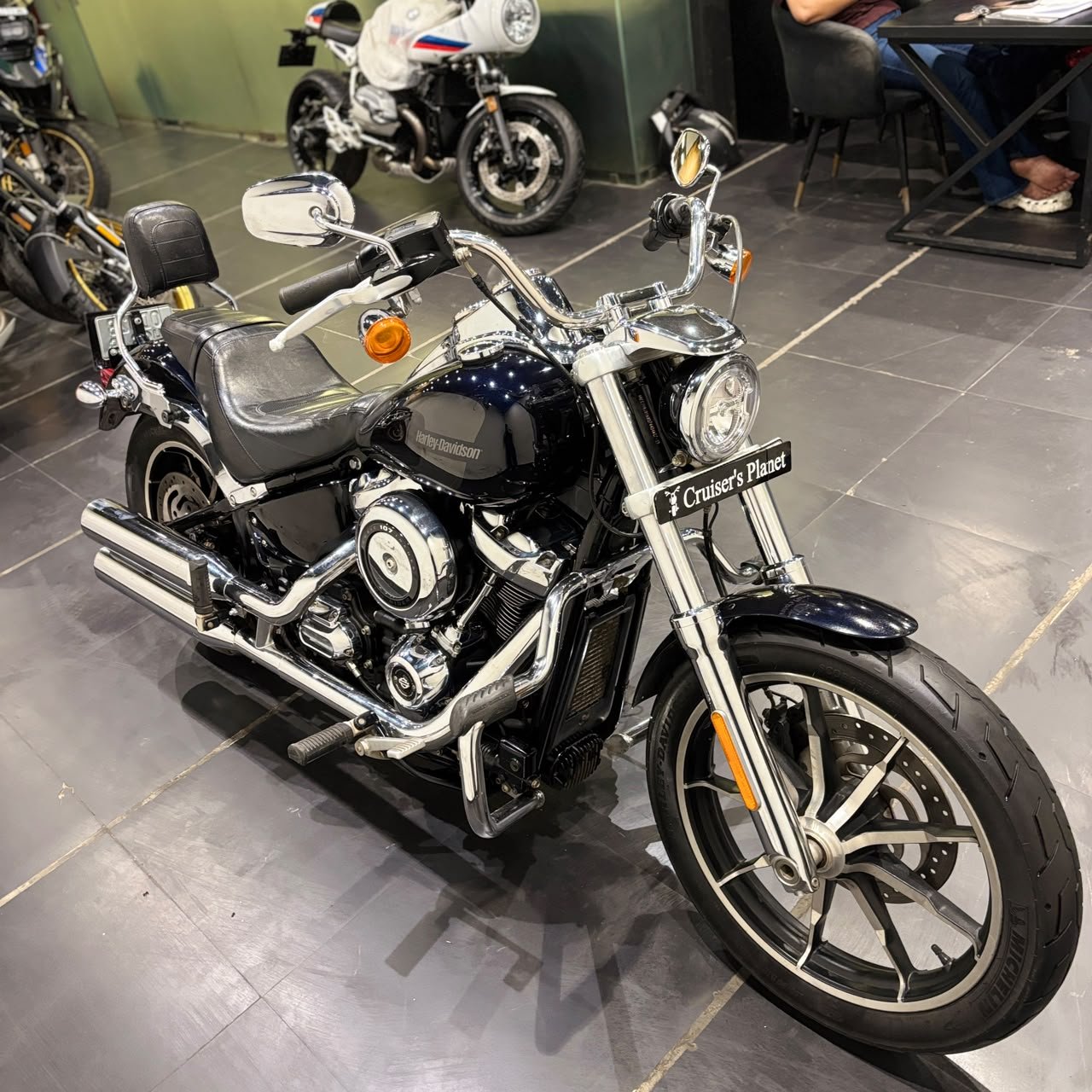 HARLEY DAVIDSON LOW RIDER 107