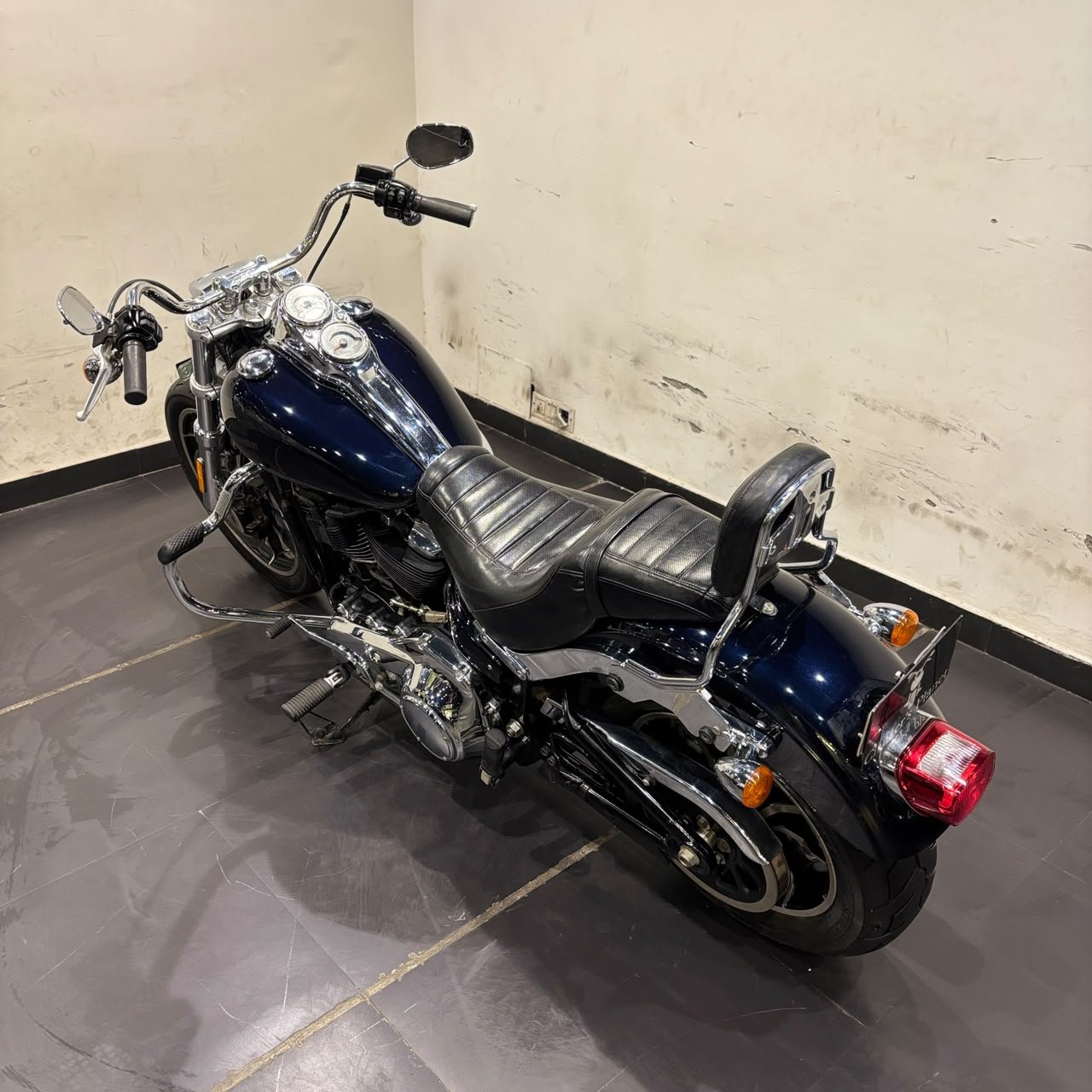 HARLEY DAVIDSON LOW RIDER 107