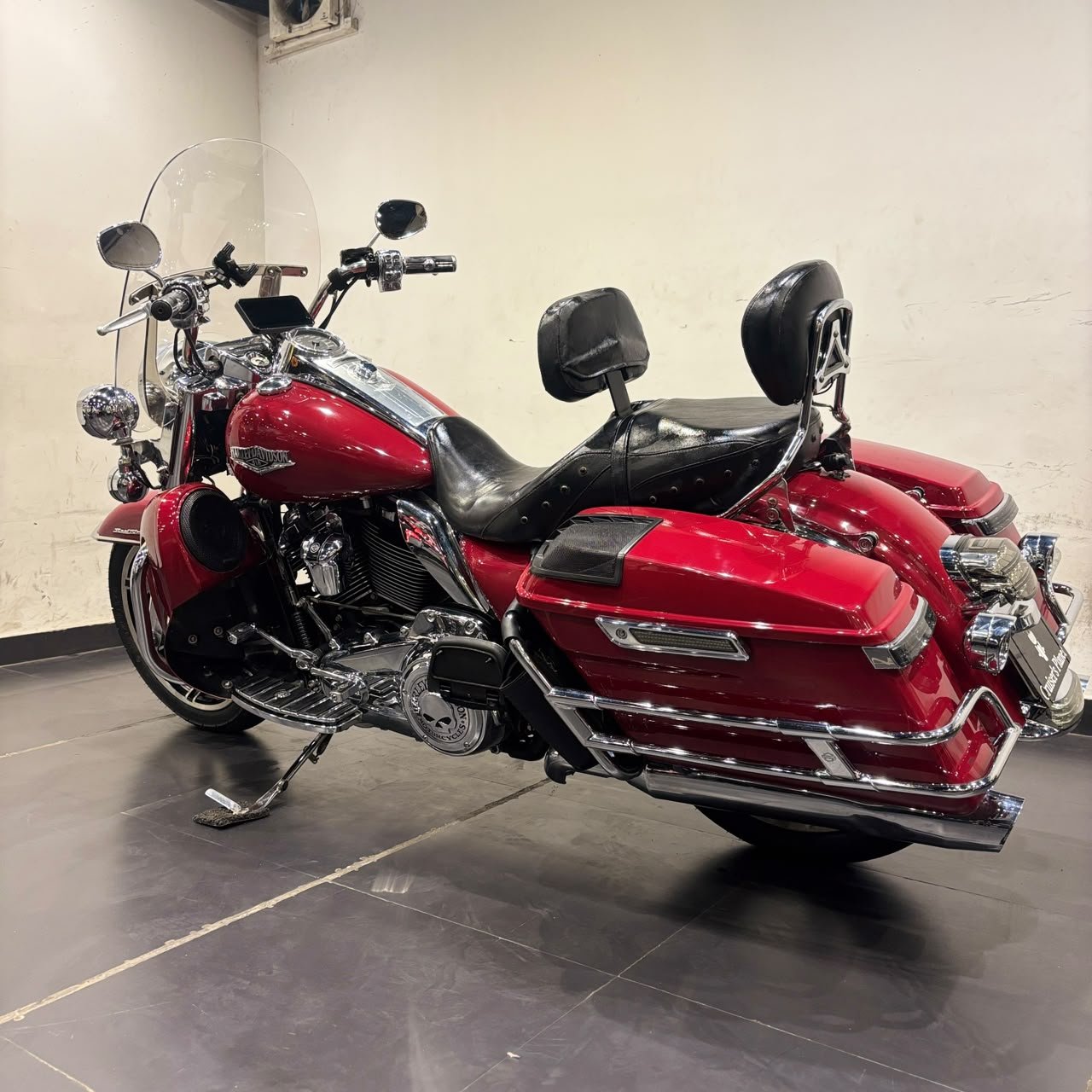 HARLEY DAVIDSON ROAD KING 107