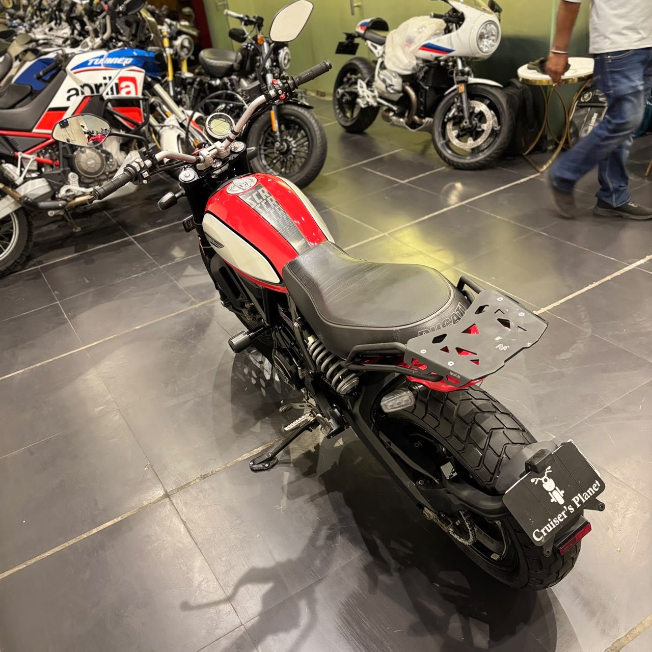 DUCATI SCRAMBLER ICON