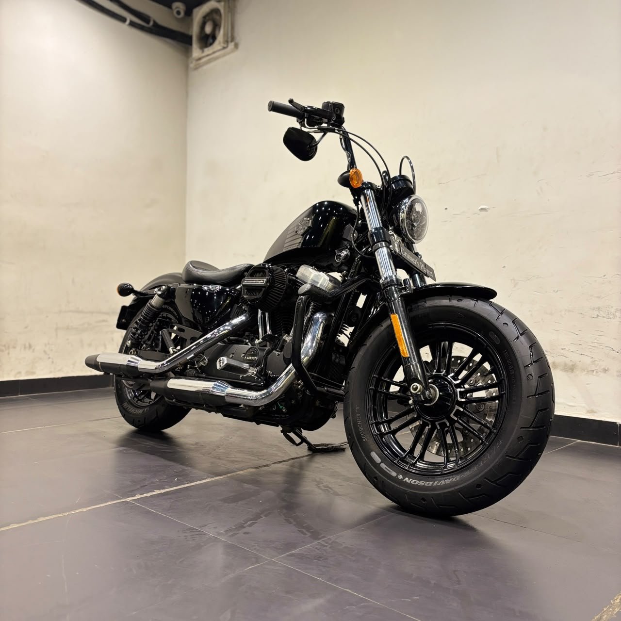 HARLEY DAVIDSON FORTY EIGHT (2017)