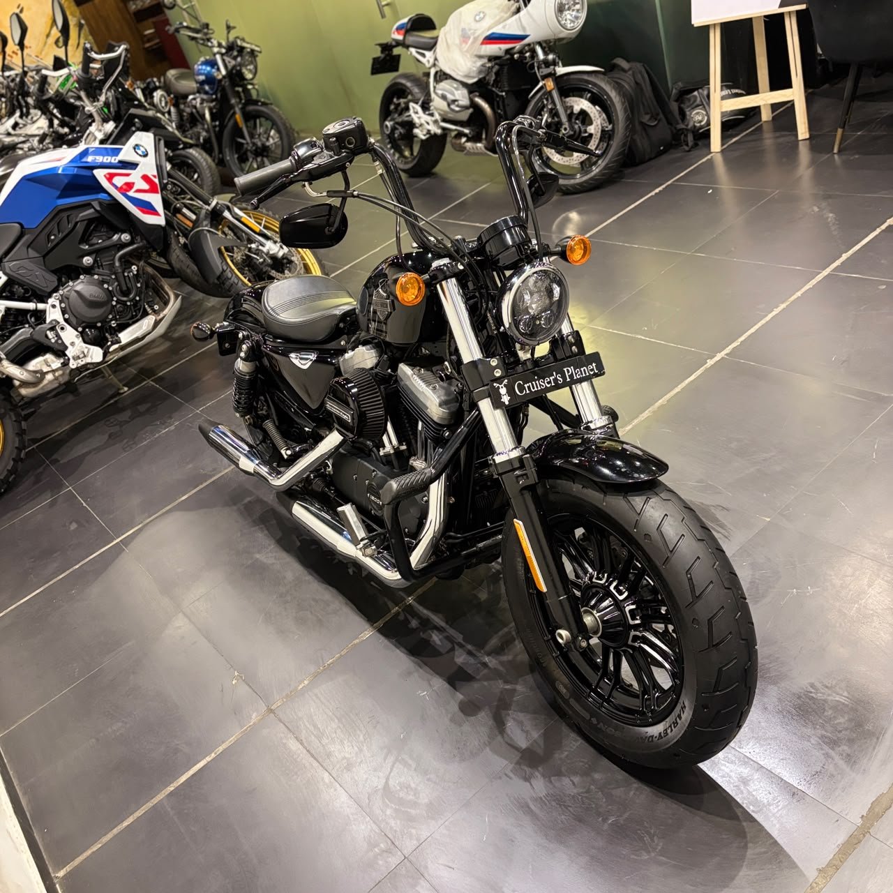 HARLEY DAVIDSON FORTY EIGHT (2017)