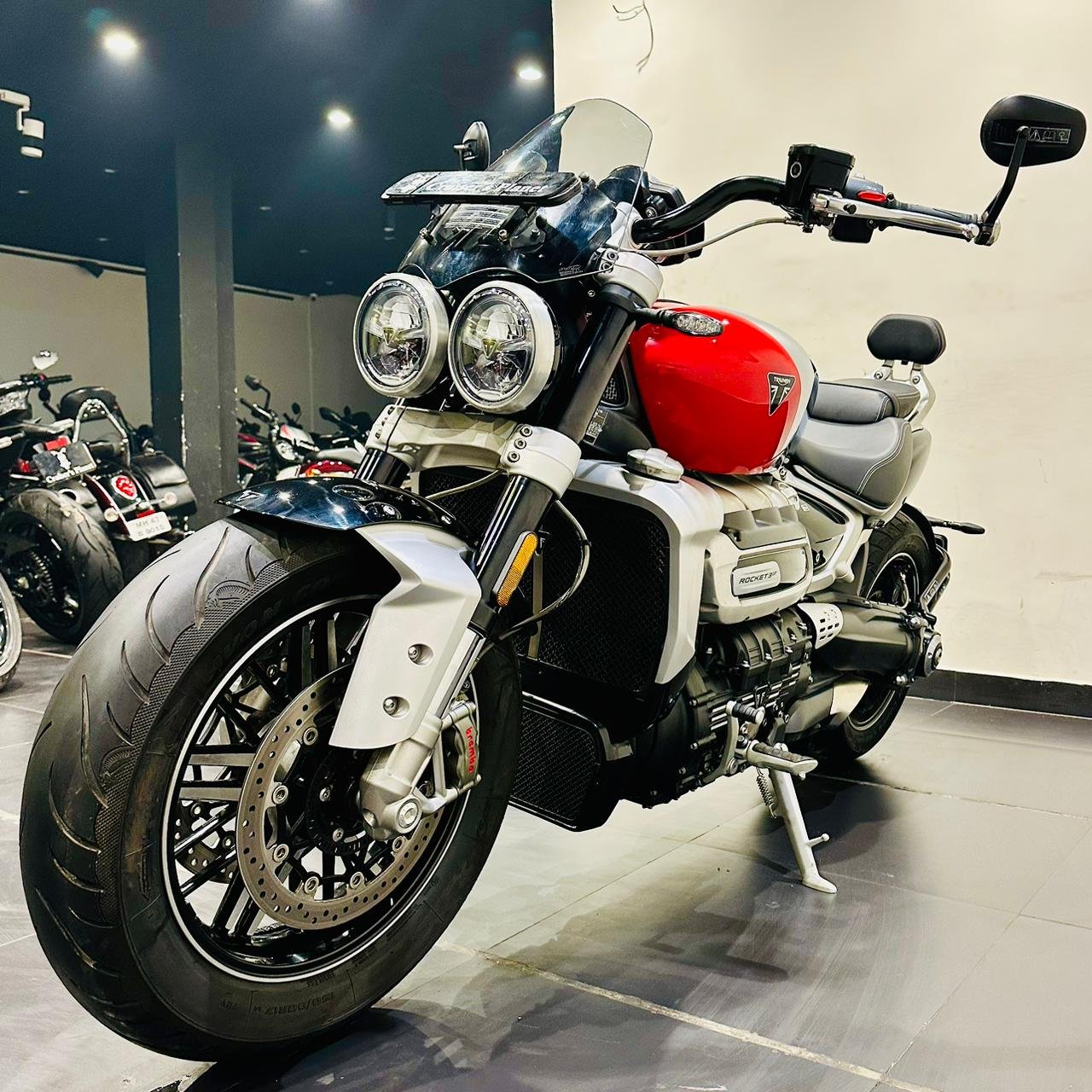 TRIUMPH ROCKET 3GT CHROME EDITION
