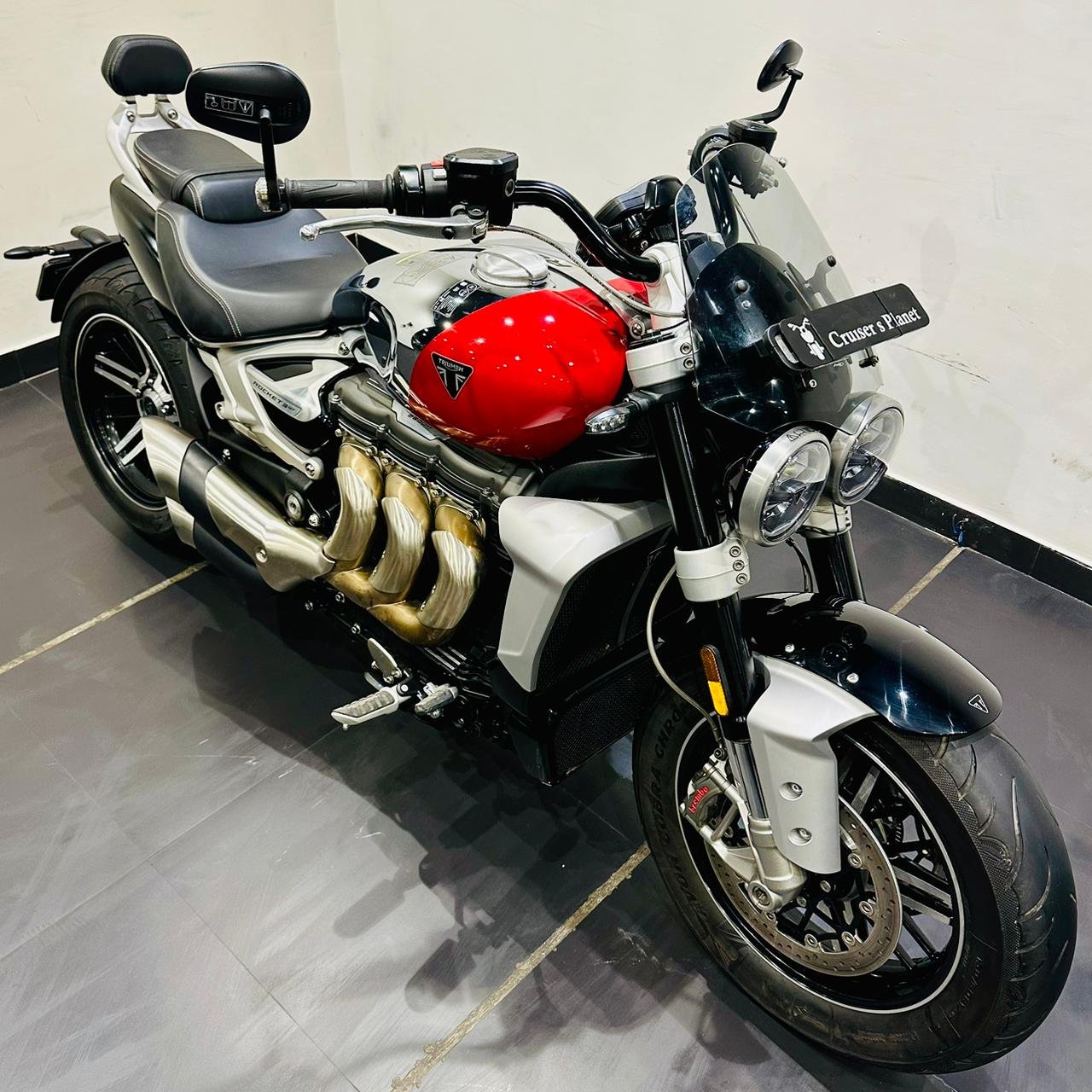 TRIUMPH ROCKET 3GT CHROME EDITION