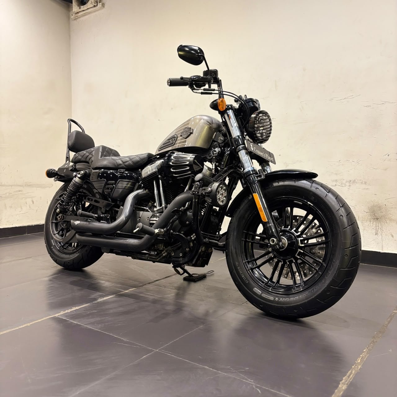 HARLEY DAVIDSON FORTY EIGHT (2016)