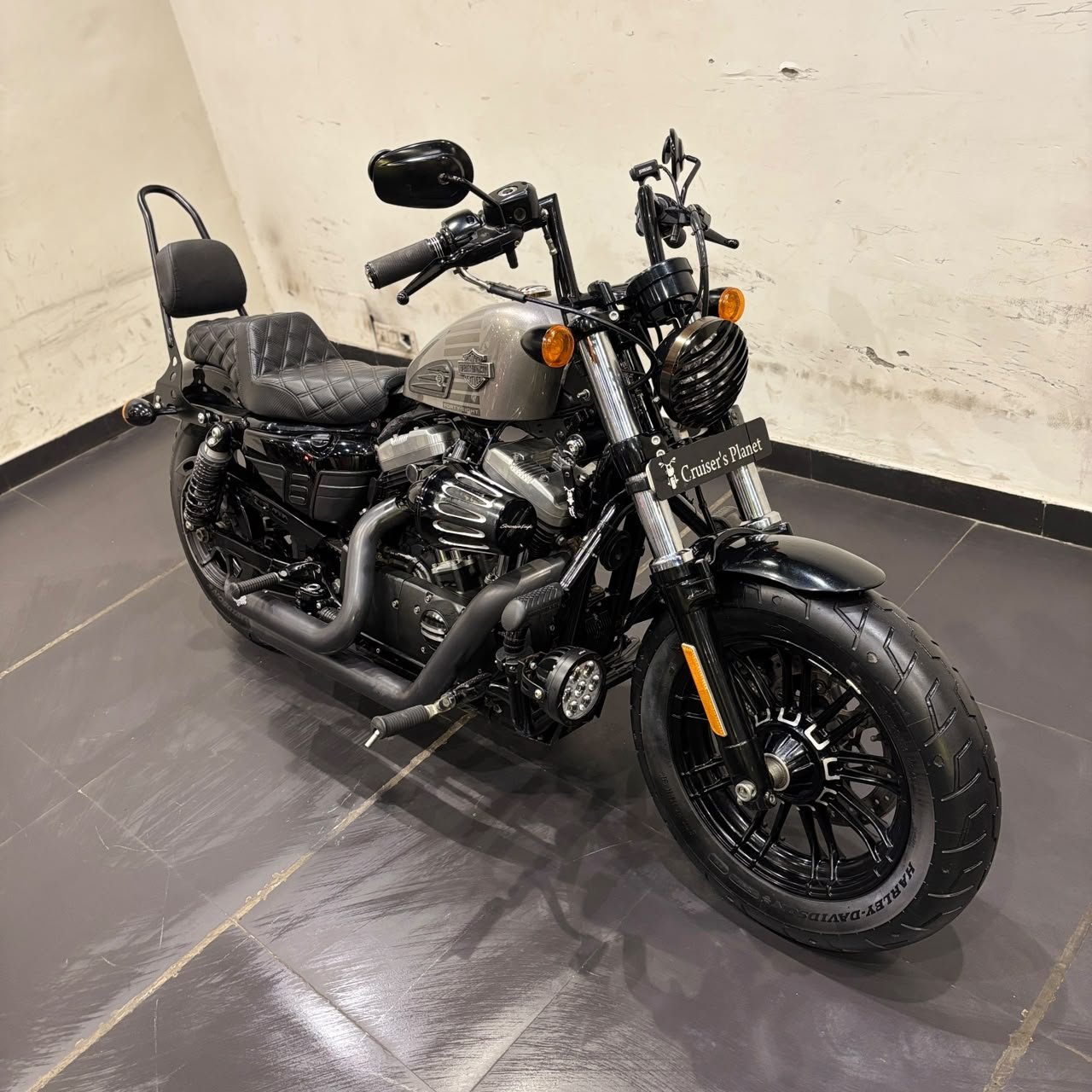 HARLEY DAVIDSON FORTY EIGHT (2016)