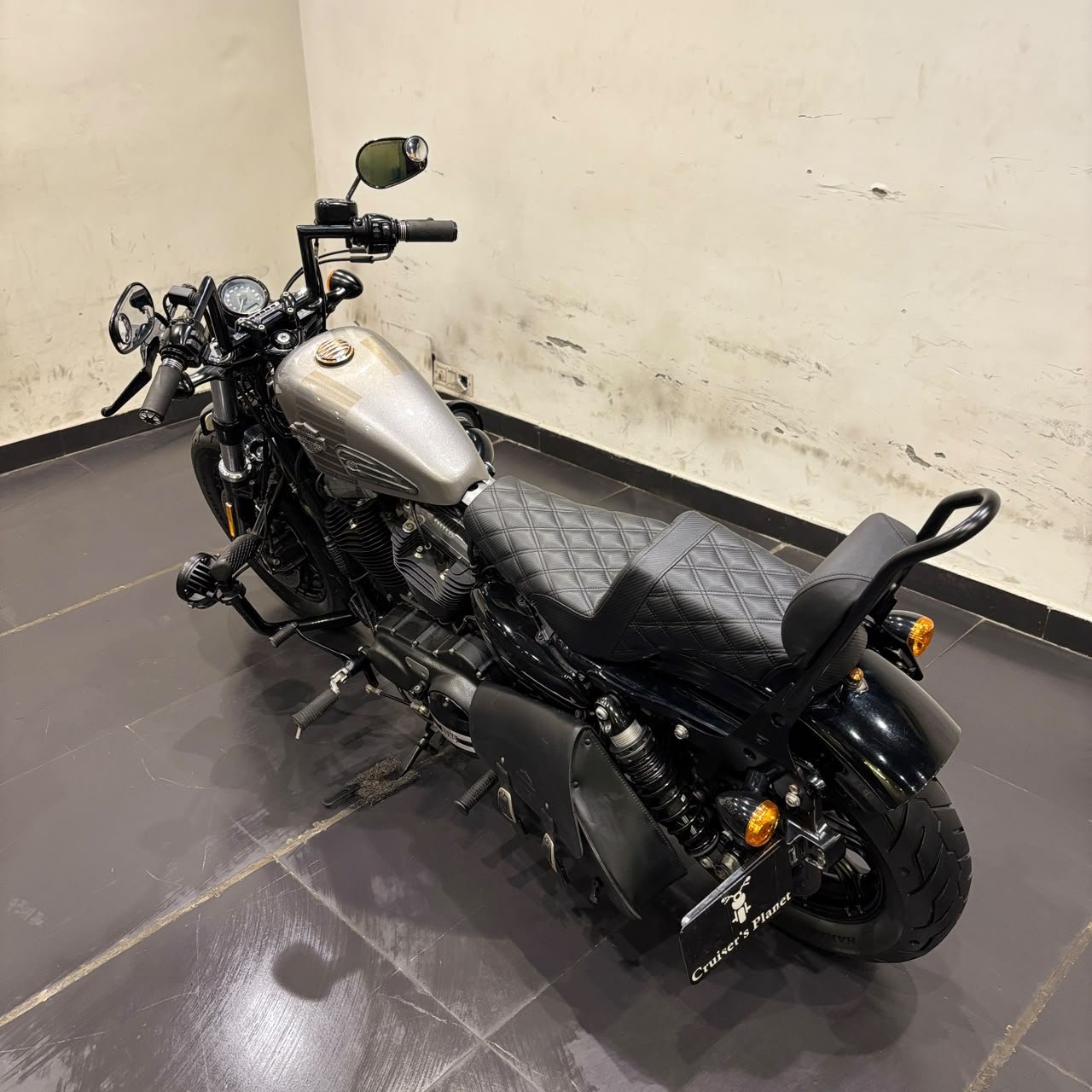 HARLEY DAVIDSON FORTY EIGHT (2016)