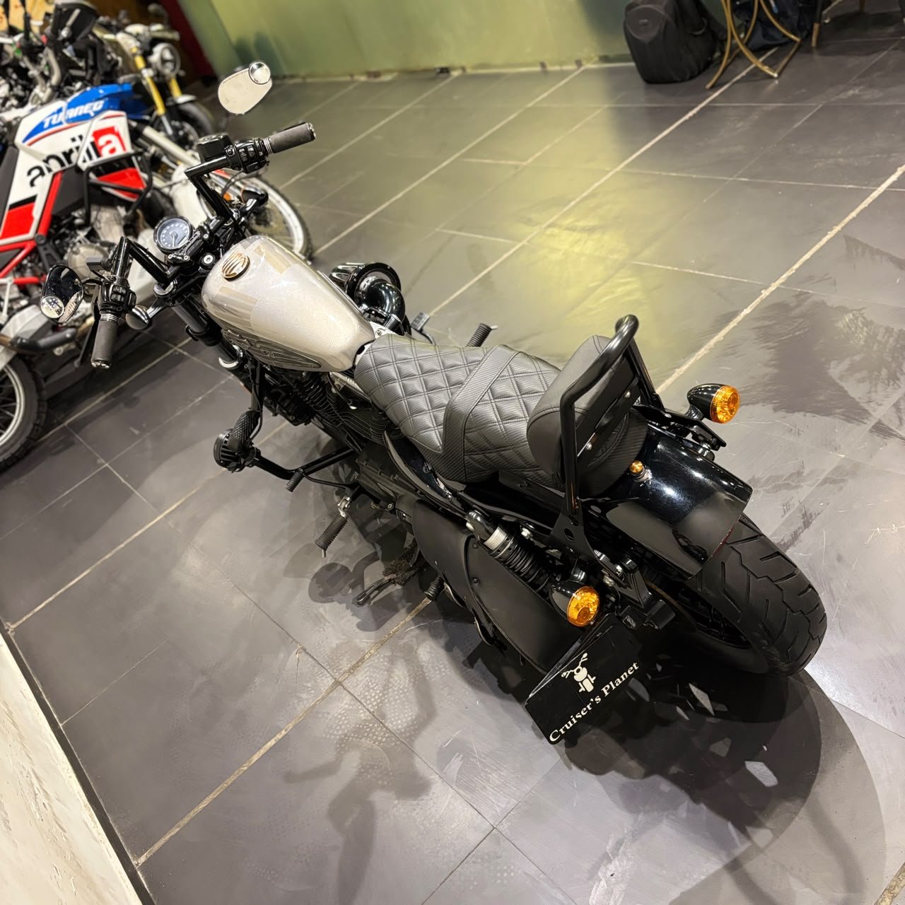 HARLEY DAVIDSON FORTY EIGHT (2016)