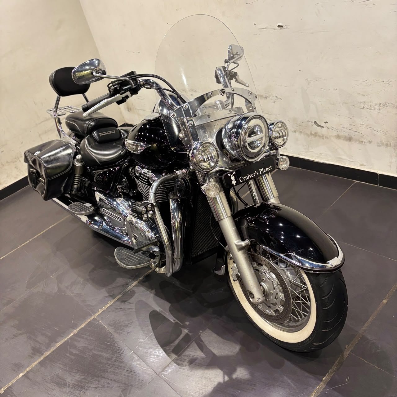 TRIUMPH THUNDERBIRD LT