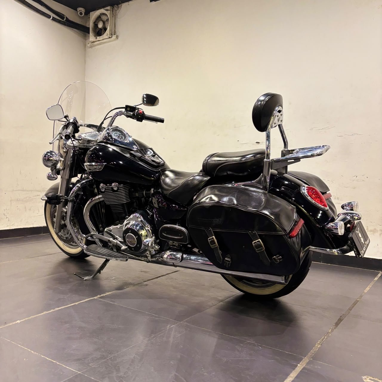 TRIUMPH THUNDERBIRD LT
