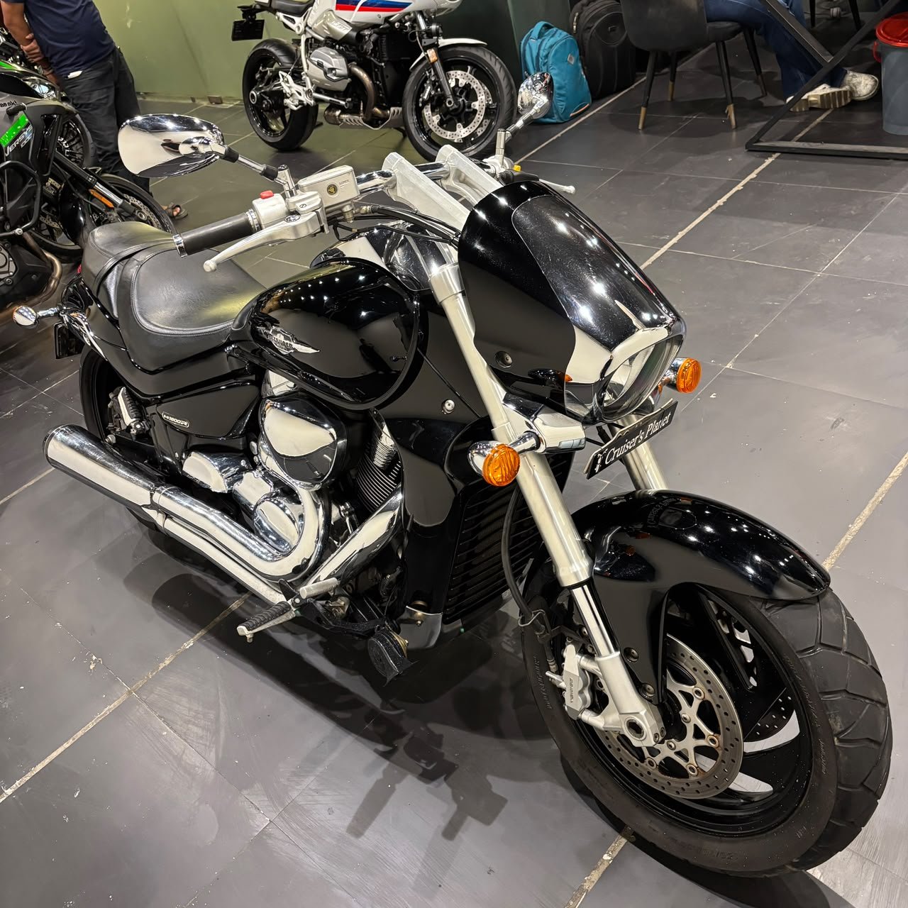 SUZUKI INTRUDER 1800