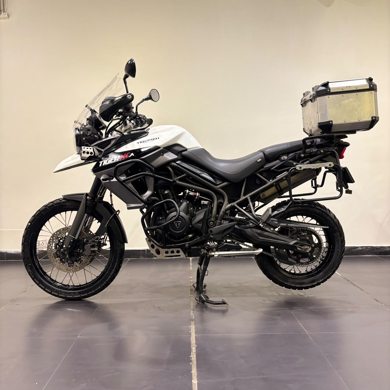 TRIUMPH TIGER 800 XCA