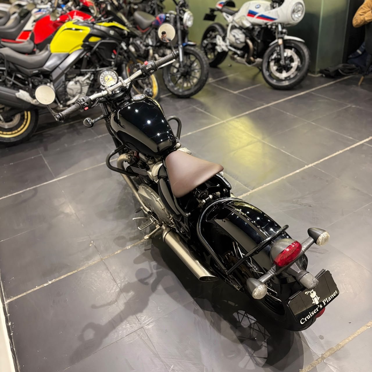TRIUMPH BONNEVILLE BOBBER