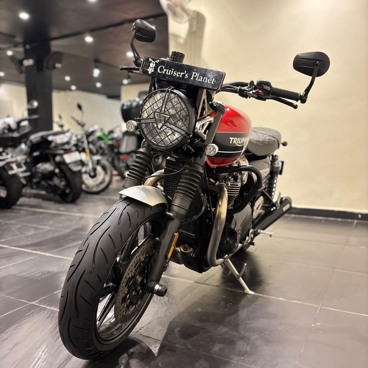 TRIUMPH SPEED TWIN 1200